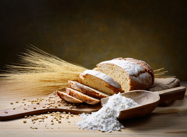 Brot aus Einkorn-Mehl (Foto: Fotolia/fabiomax) Einkorn Mehl
