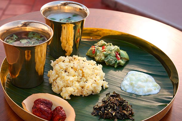 A.Vogel, Ayurveda Ernährung Ayurveda-Ernährung: Warm, leicht, regelmässig (Foto: age, L.Tettoni)